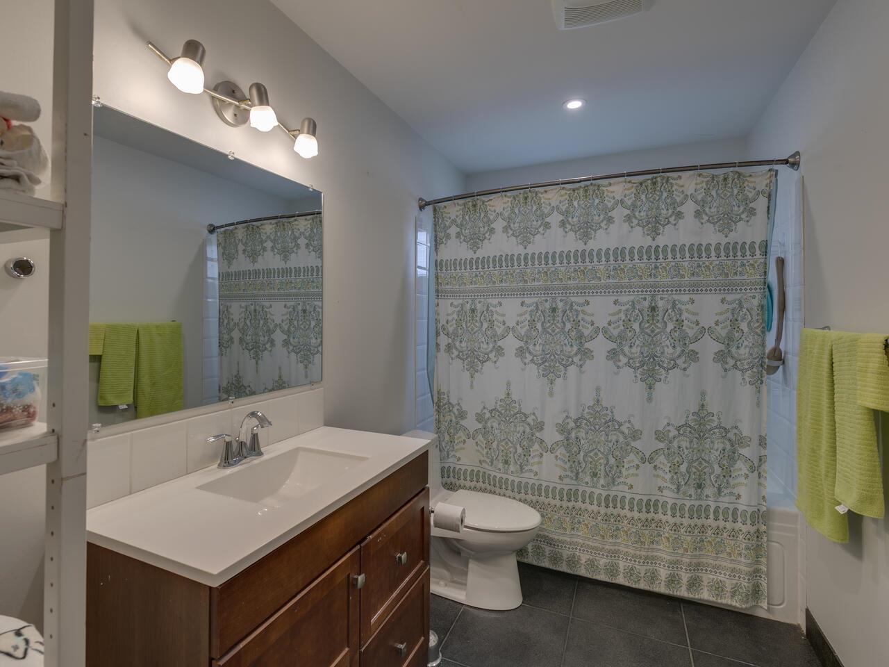 33794 Cherry Avenue, Mission, British Columbia  V2V 2V6 - Photo 28 - R3013792