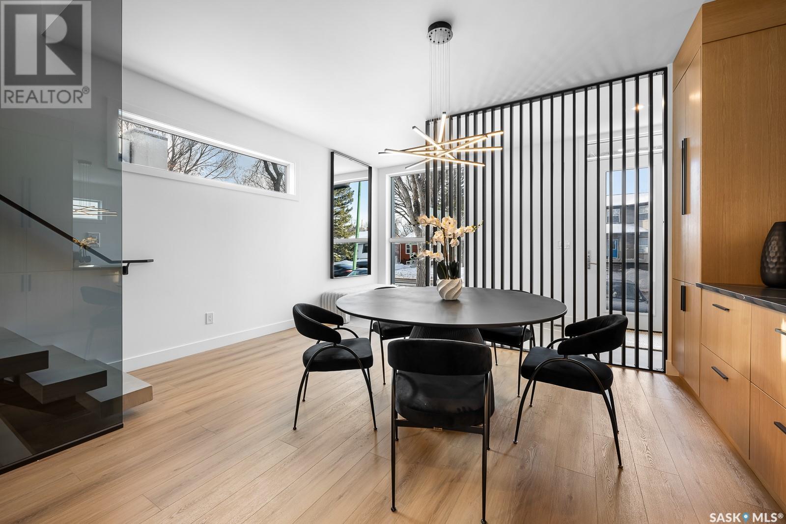 Property at 3061 Montague STREET image 5