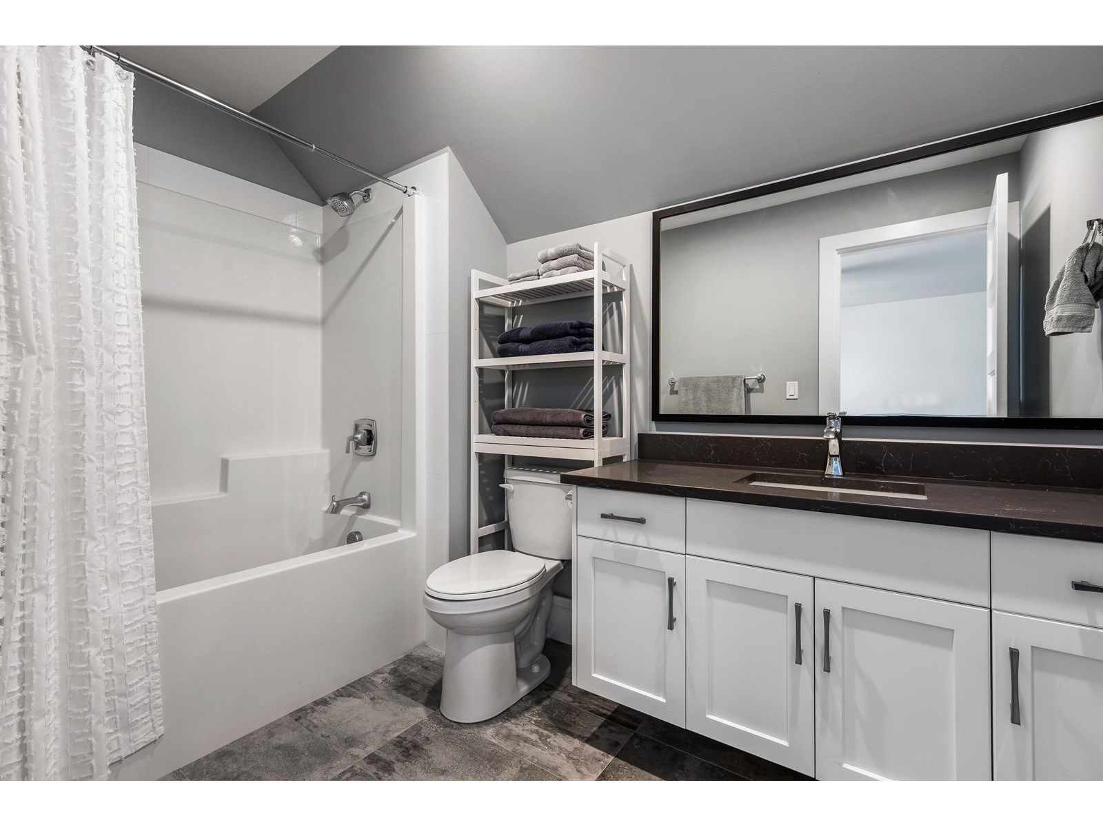 151 46213 Hakweles Road, Sardis East Vedder, Chilliwack, British Columbia  V4Z 0C6 - Photo 31 - R3014316
