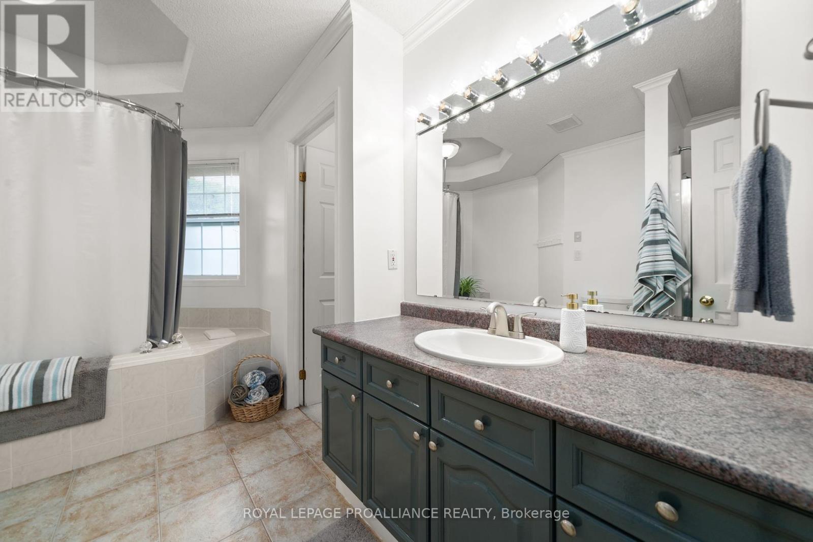 2390 County Road 40, Quinte West, Ontario  K8V 5P4 - Photo 25 - X12213592