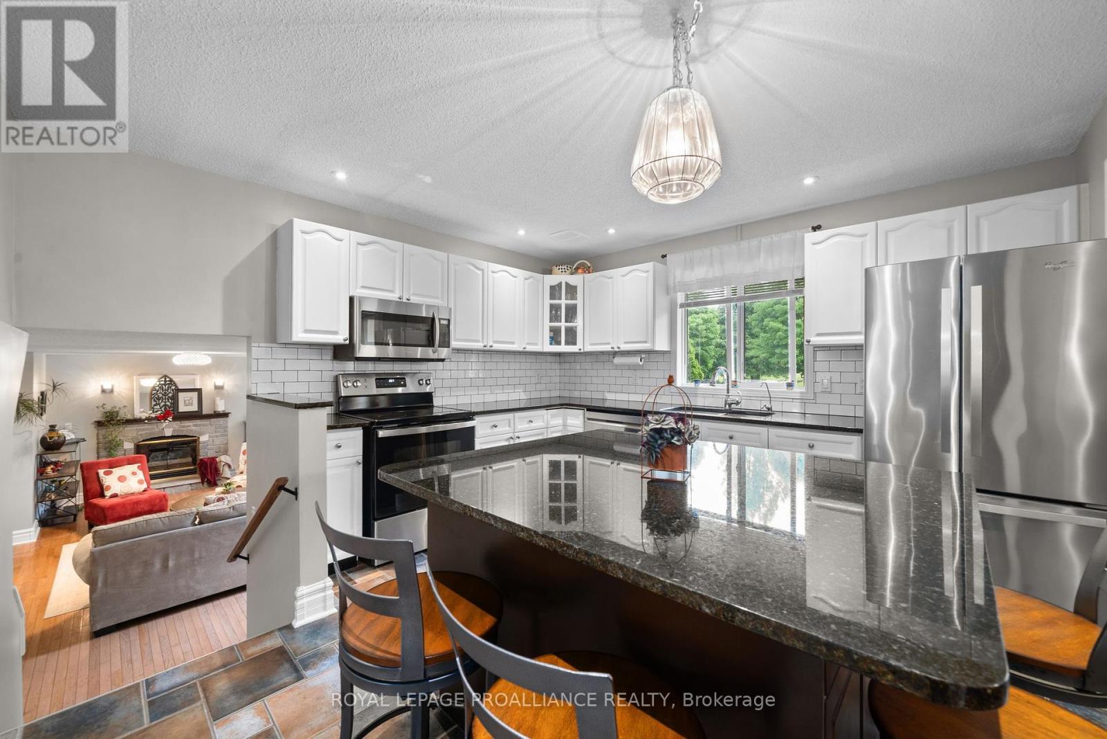2390 County Road 40, Quinte West, Ontario  K8V 5P4 - Photo 15 - X12213592