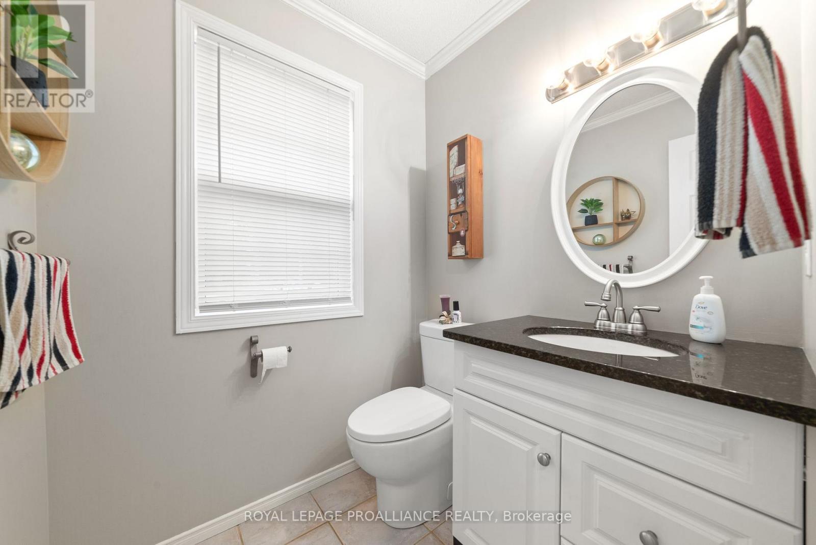 2390 County Road 40, Quinte West, Ontario  K8V 5P4 - Photo 7 - X12213592