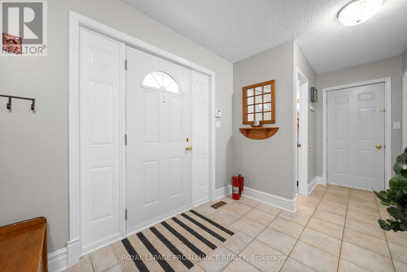 2390 County Road 40, Quinte West, Ontario  K8V 5P4 - Photo 5 - X12213592