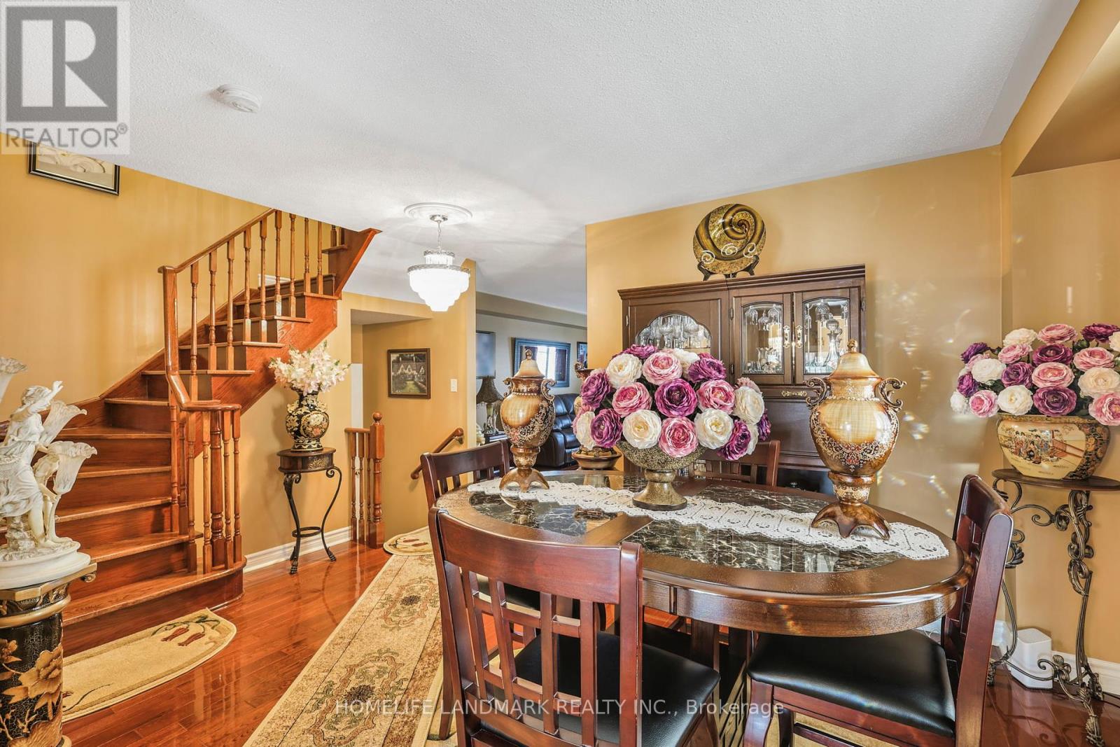 4891 Marble Arch Mews S, Mississauga, Ontario  L5M 7P7 - Photo 11 - W12214189