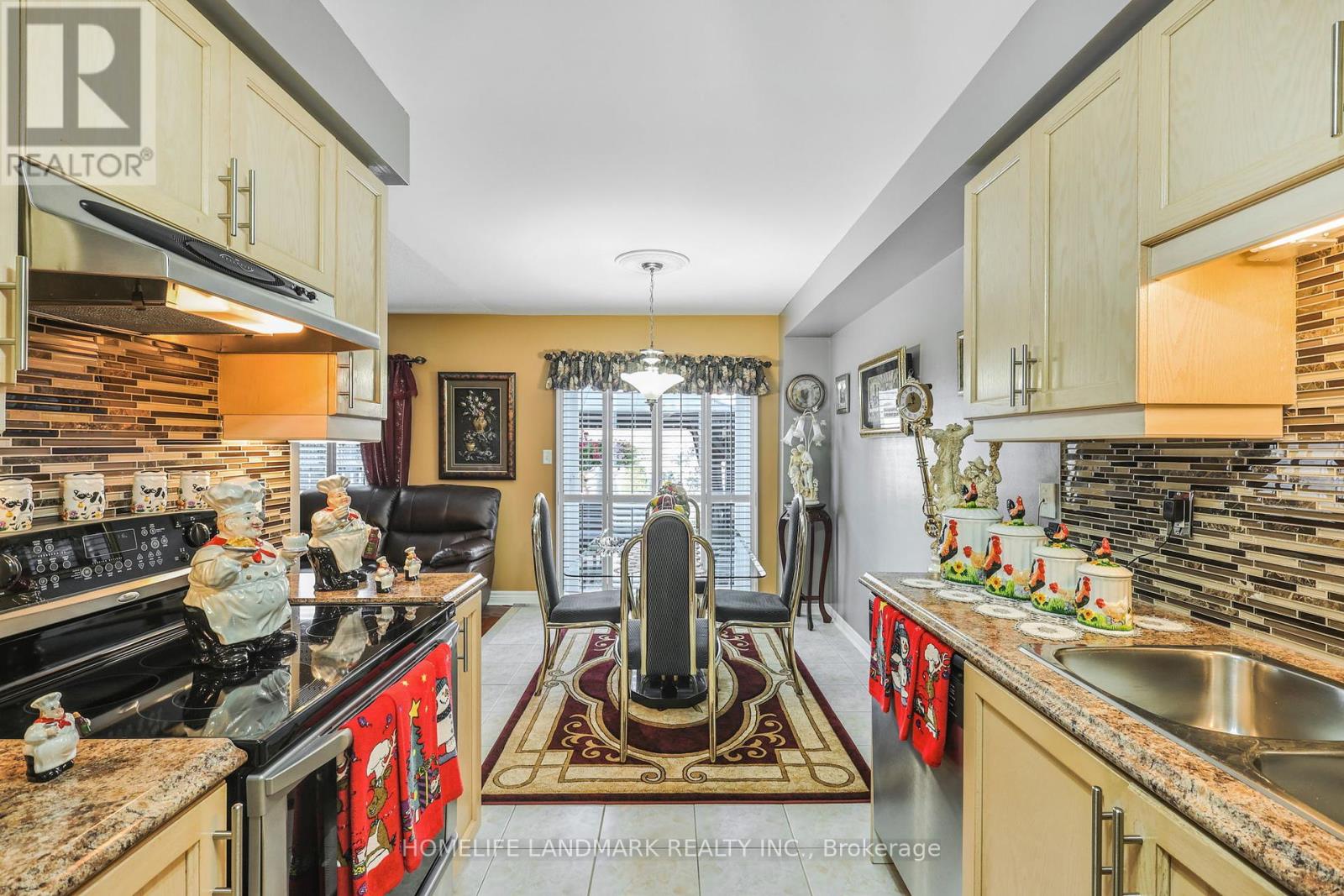 4891 Marble Arch Mews S, Mississauga, Ontario  L5M 7P7 - Photo 15 - W12214189