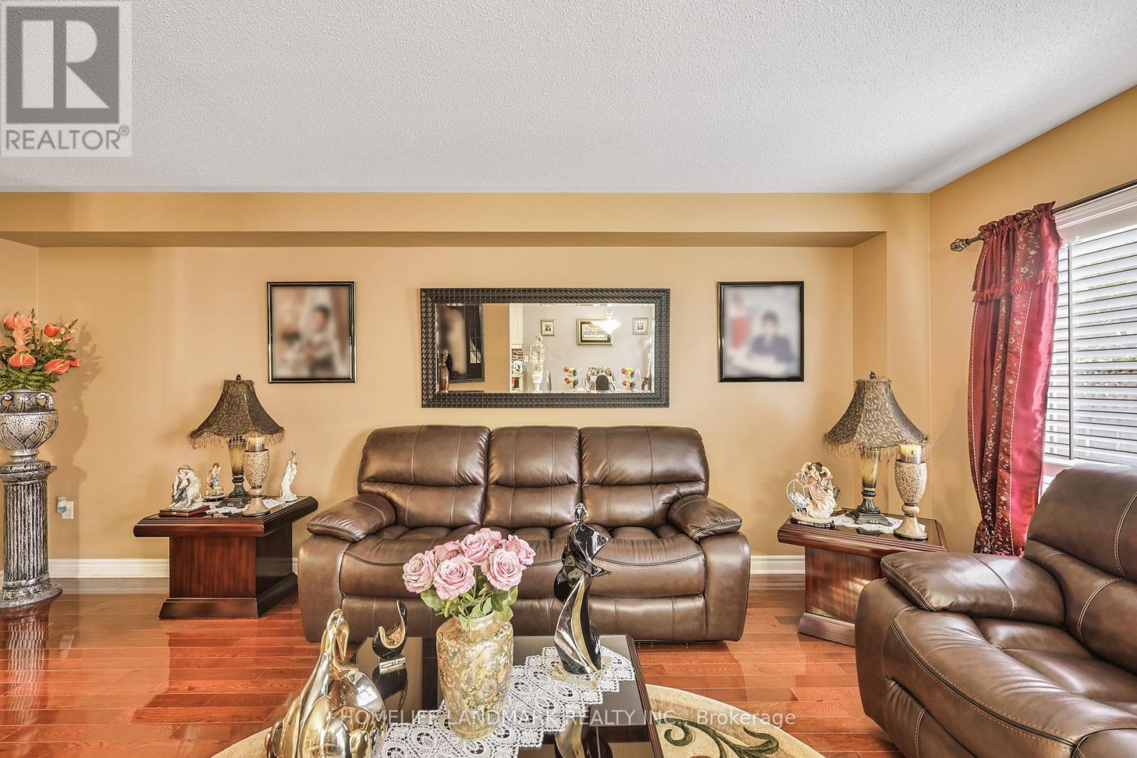 4891 Marble Arch Mews S, Mississauga, Ontario  L5M 7P7 - Photo 8 - W12214189