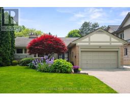 43 HARTFIELD ROAD, Toronto, Ontario