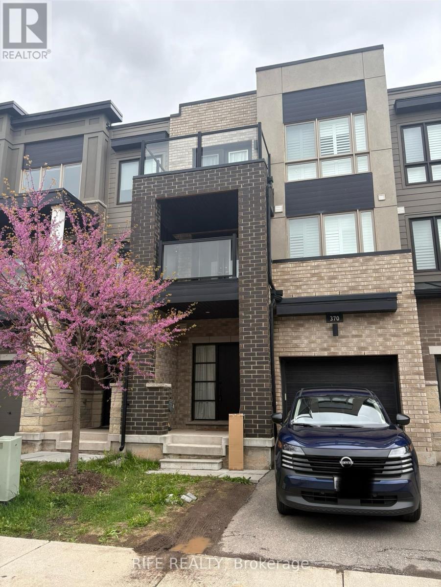 370 ATHABASCA COMMON, Oakville, Ontario