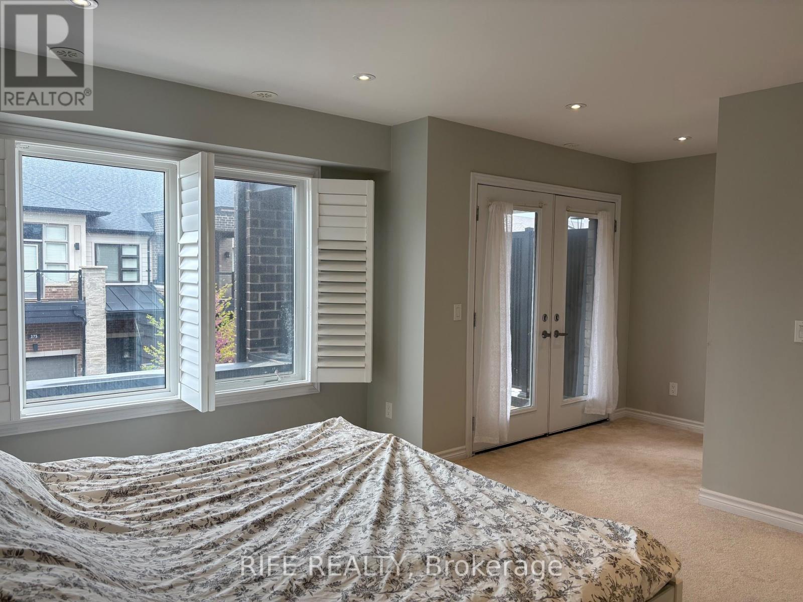 370 Athabasca Common, Oakville, Ontario  L6H 0R5 - Photo 11 - W12214209