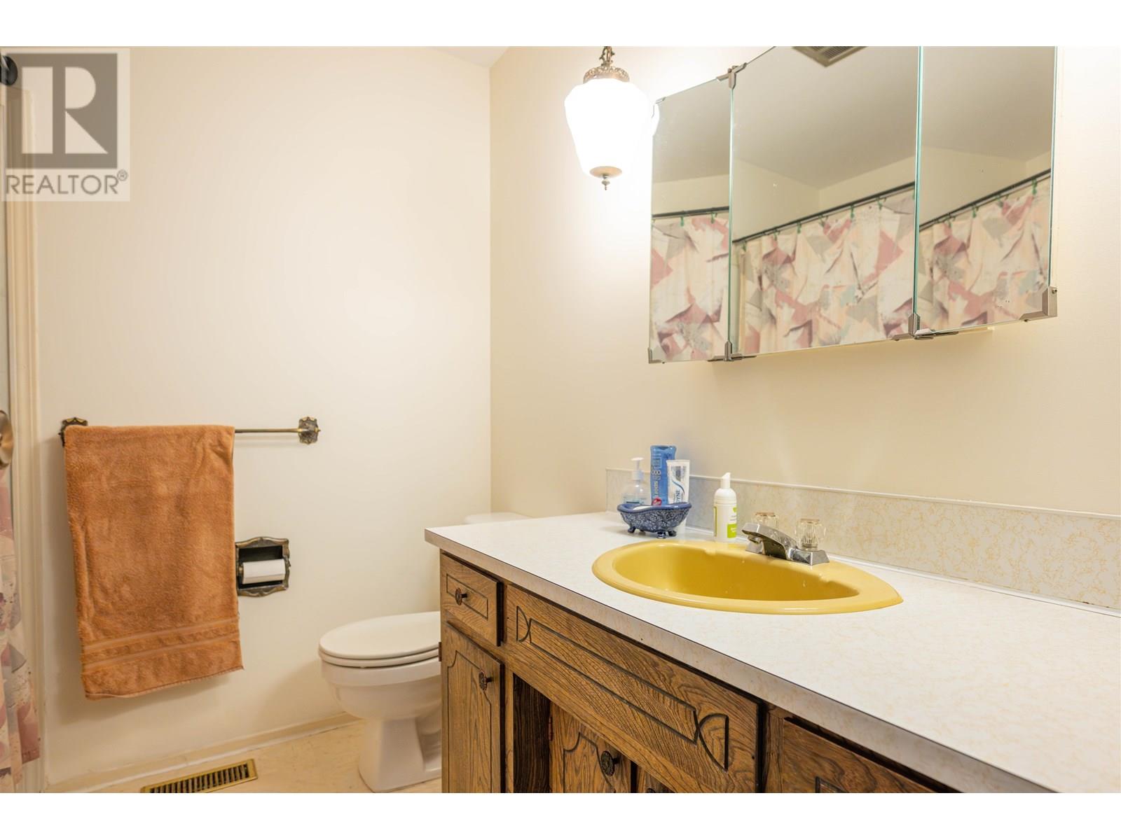 4878 1st Avenue, Prince George, British Columbia  V2M 6E5 - Photo 13 - R3014384