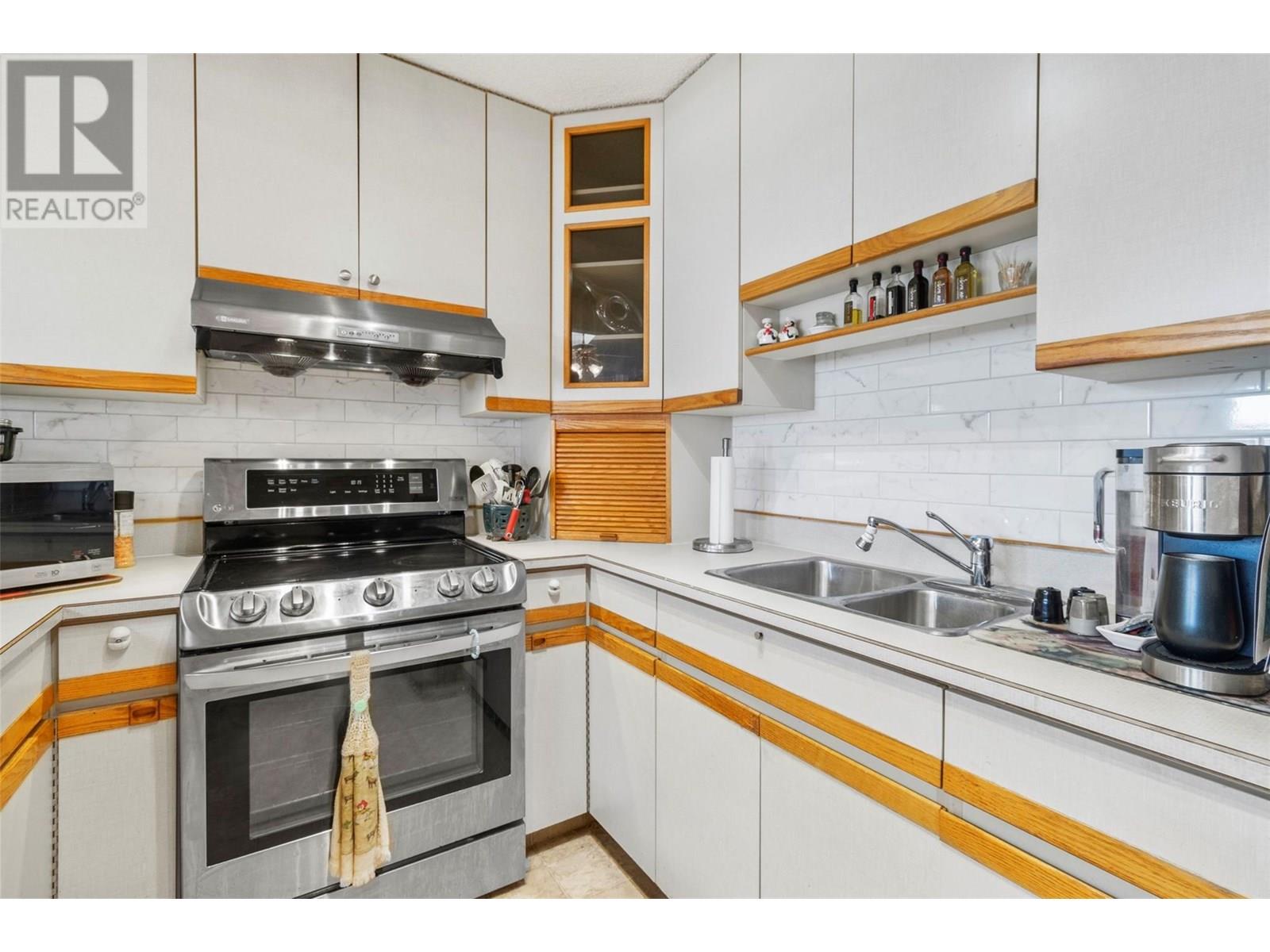 1215 Notch Hill Road Unit# 7, Sorrento, British Columbia  V0E 2W0 - Photo 14 - 10351020