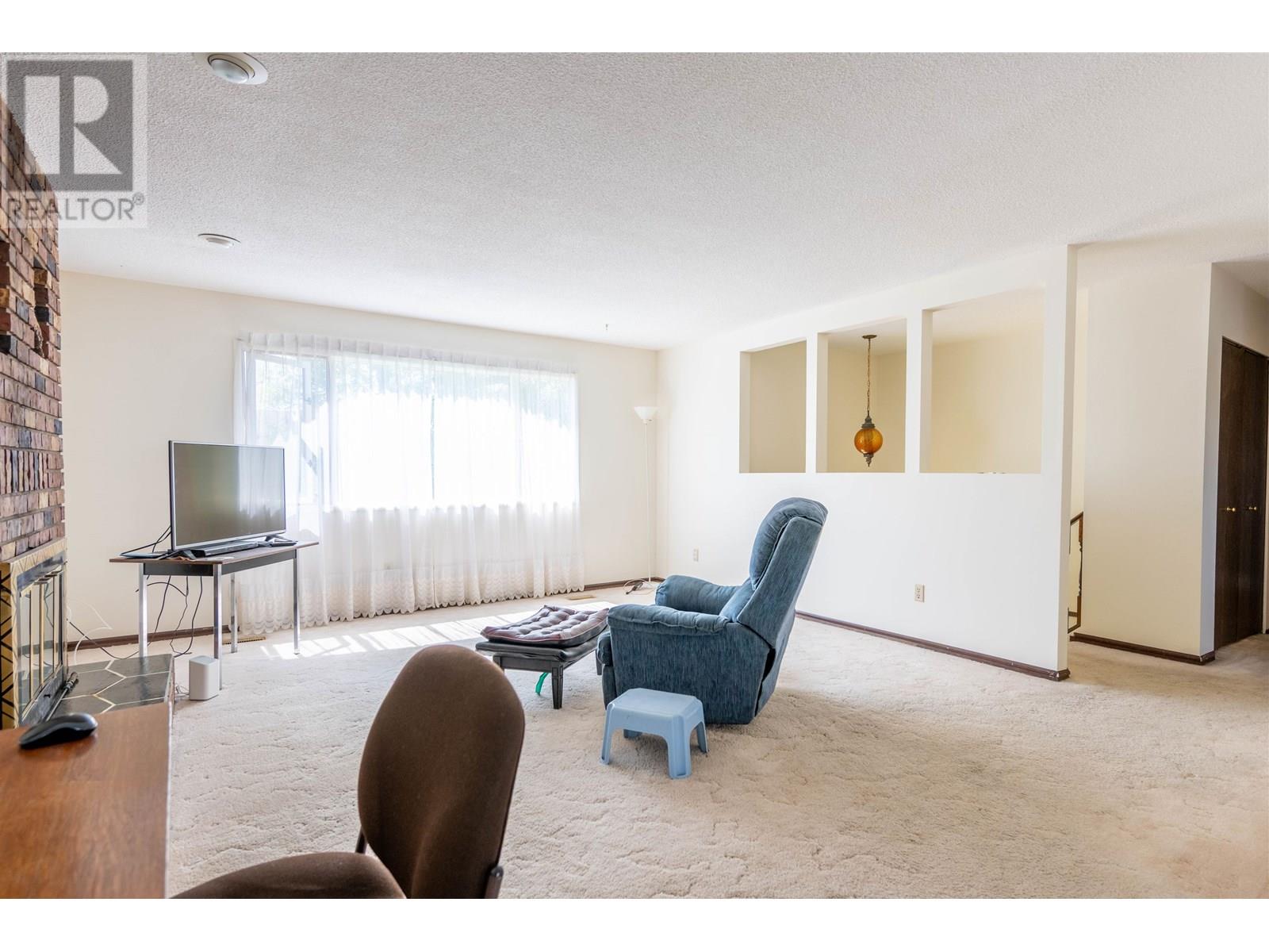4878 1st Avenue, Prince George, British Columbia  V2M 6E5 - Photo 4 - R3014384