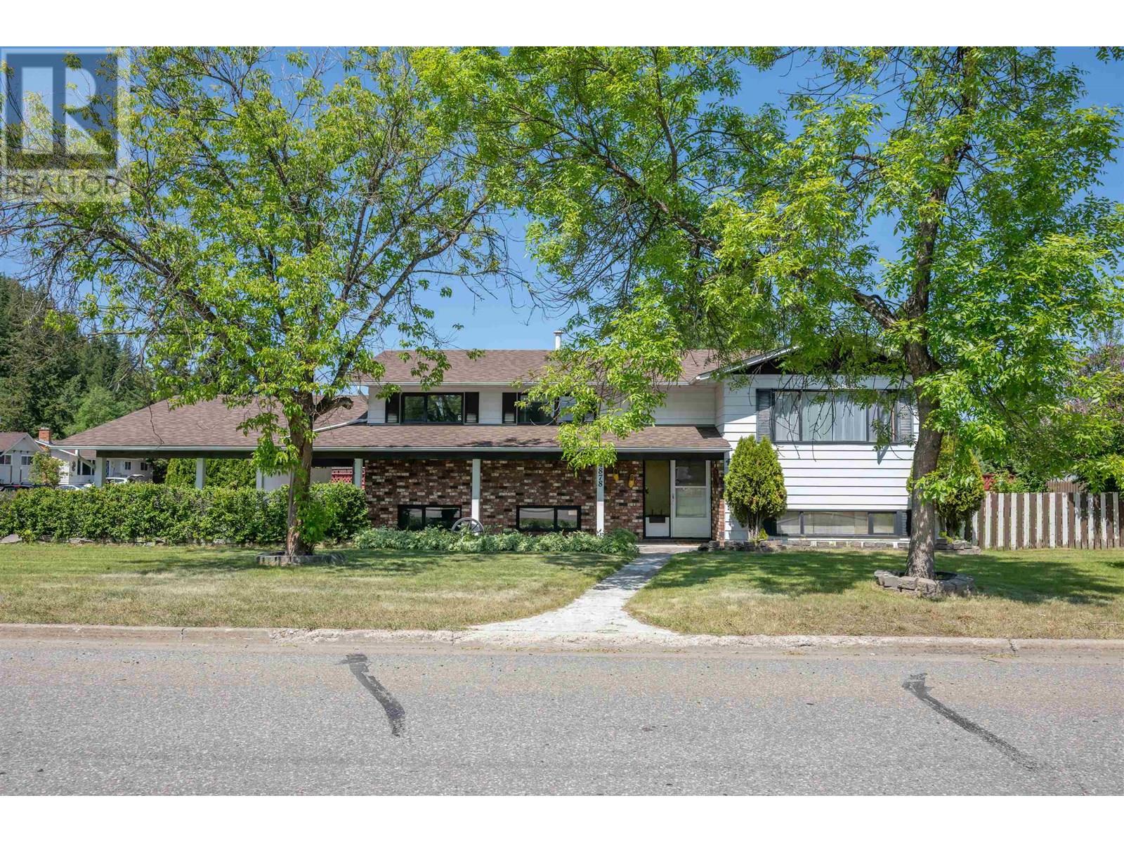 4878 1st Avenue, Prince George, British Columbia  V2M 6E5 - Photo 1 - R3014384