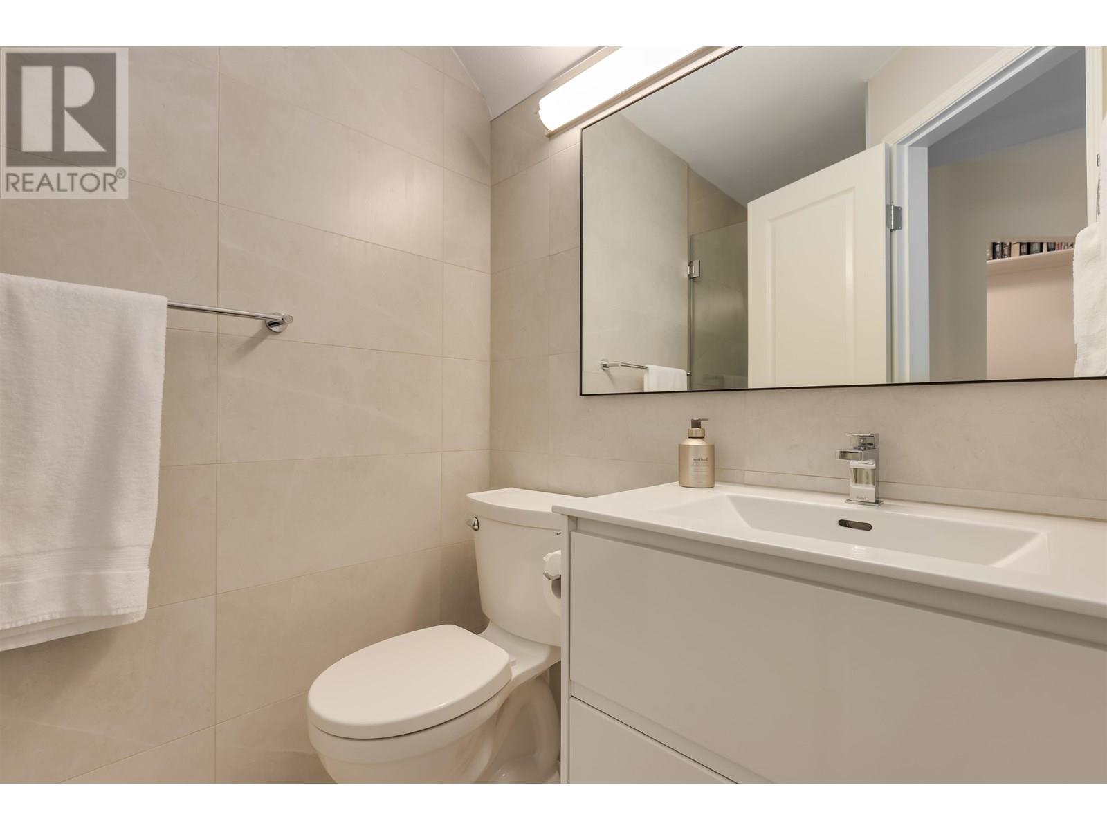 12 2375 W Broadway, Vancouver, British Columbia  V6K 2E6 - Photo 16 - R3011240