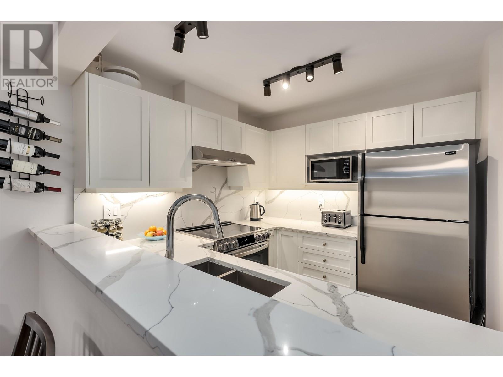 12 2375 W Broadway, Vancouver, British Columbia  V6K 2E6 - Photo 9 - R3011240