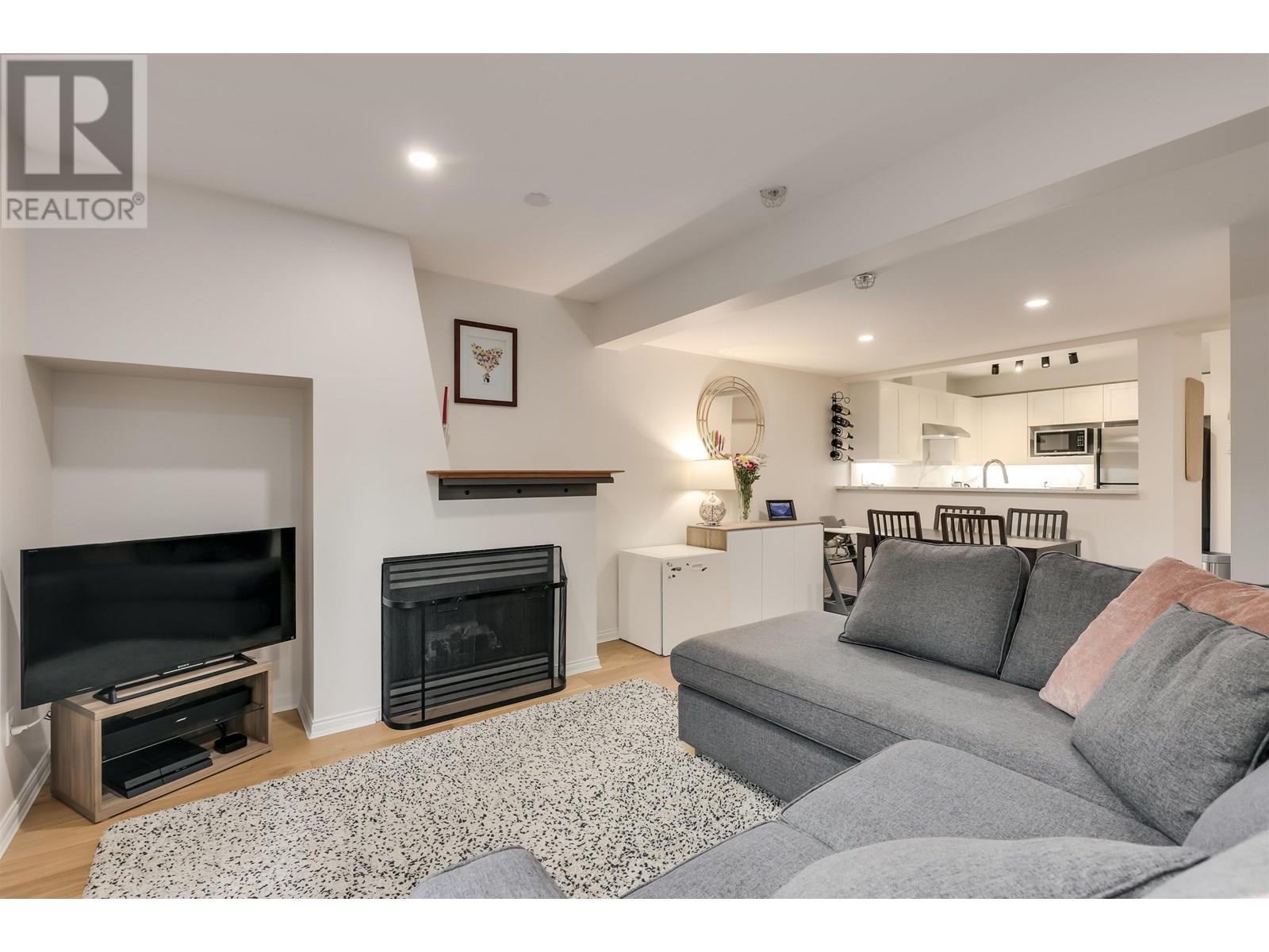 12 2375 W Broadway, Vancouver, British Columbia  V6K 2E6 - Photo 5 - R3011240