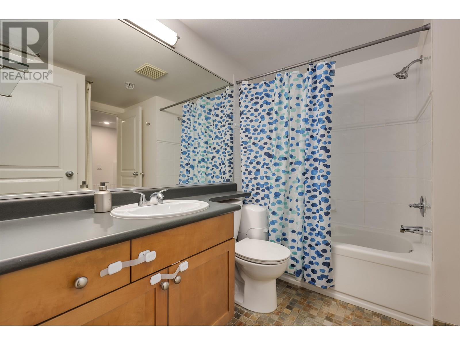 12 2375 W Broadway, Vancouver, British Columbia  V6K 2E6 - Photo 21 - R3011240