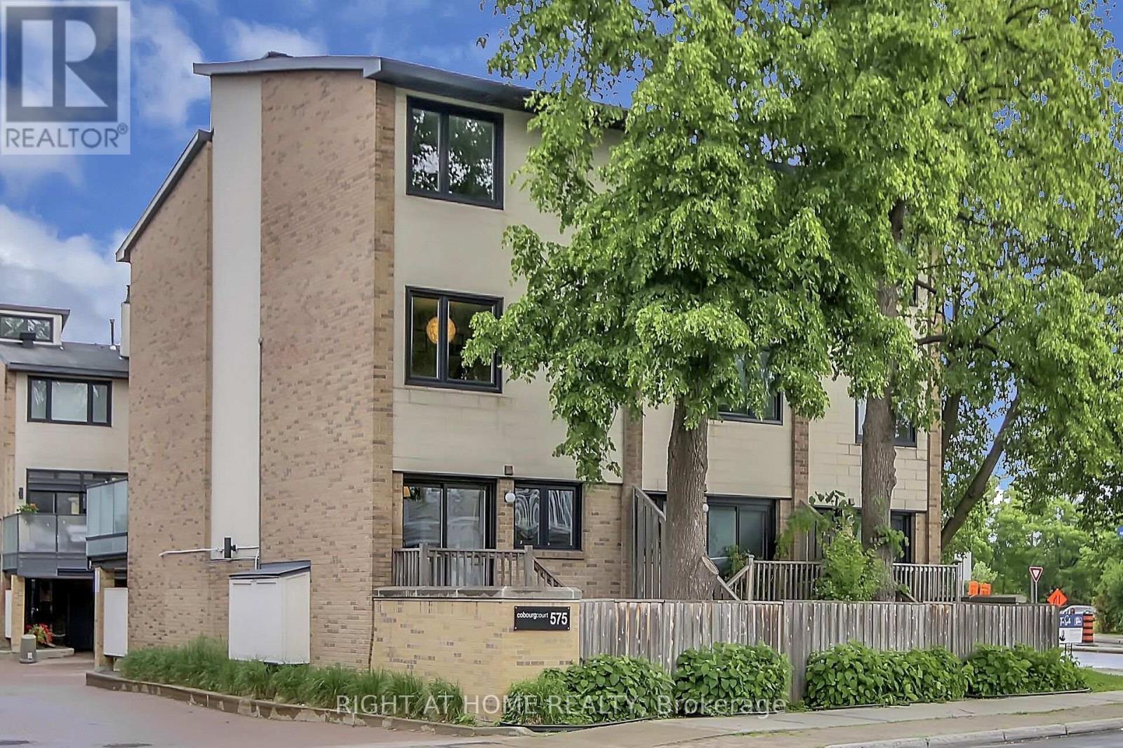 575 OLD ST PATRICK STREET, Ottawa, Ontario