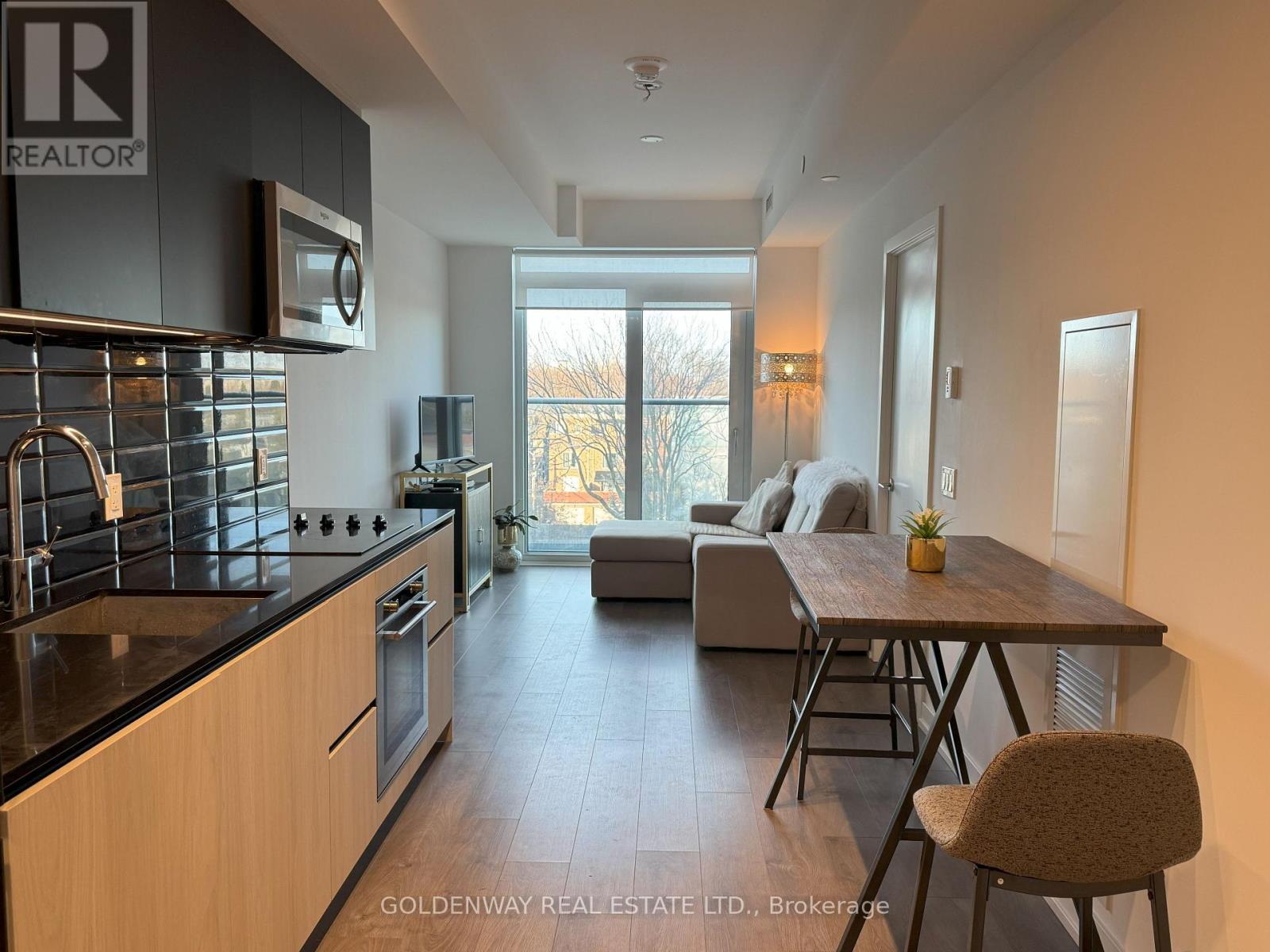 541 - 150 Logan Avenue, Toronto, Ontario  M4M 0E4 - Photo 5 - E12139571