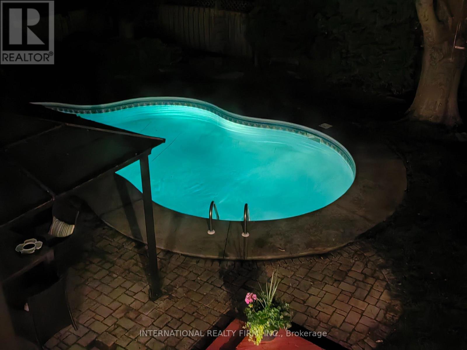 7 Briargreen Court, Whitby, Ontario  L1R 1P9 - Photo 42 - E12212375