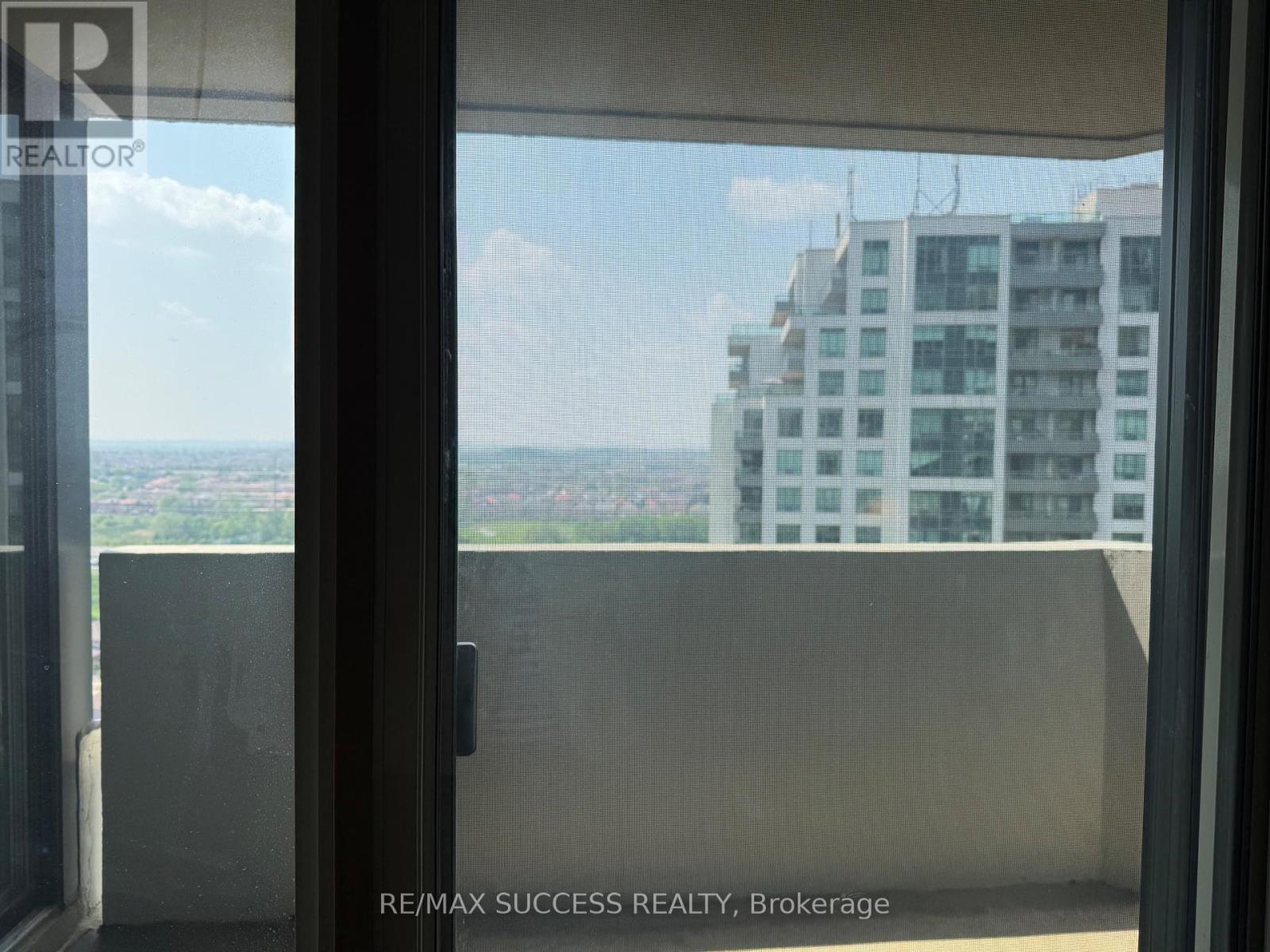 2006 - 350 Rathburn Road W, Mississauga, Ontario  L5B 3Y2 - Photo 21 - W12205626