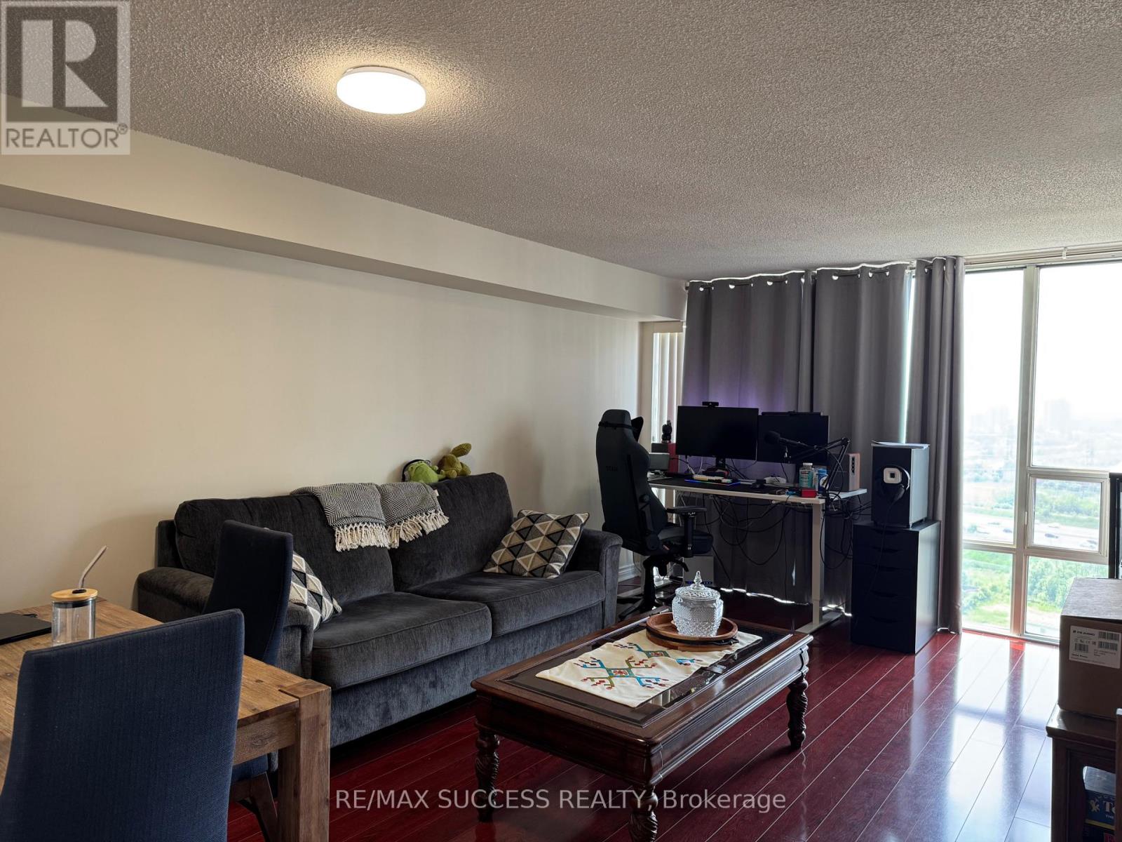 2006 - 350 Rathburn Road W, Mississauga, Ontario  L5B 3Y2 - Photo 6 - W12205626
