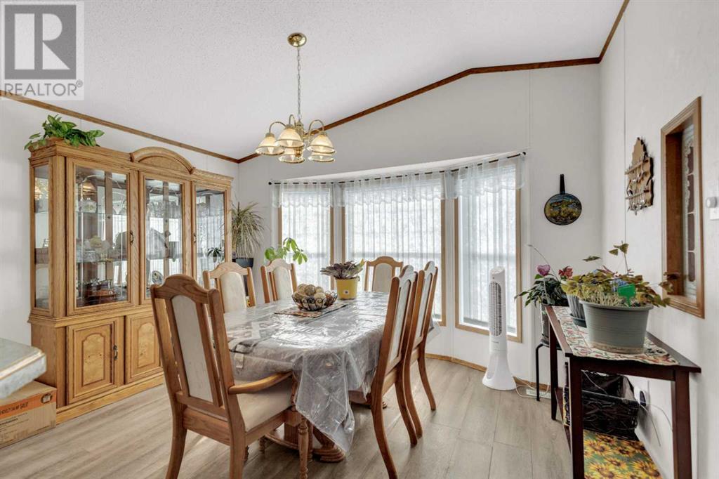 4916 Dorchester Avenue, Red Deer, Alberta  T4R 2Z8 - Photo 11 - A2204773
