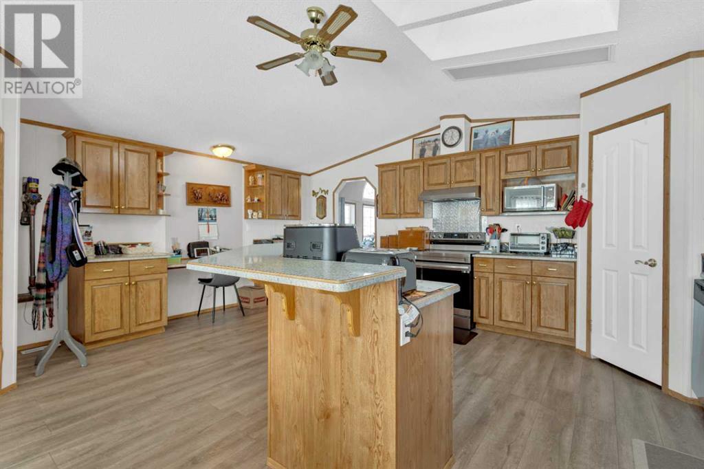 4916 Dorchester Avenue, Red Deer, Alberta  T4R 2Z8 - Photo 13 - A2204773
