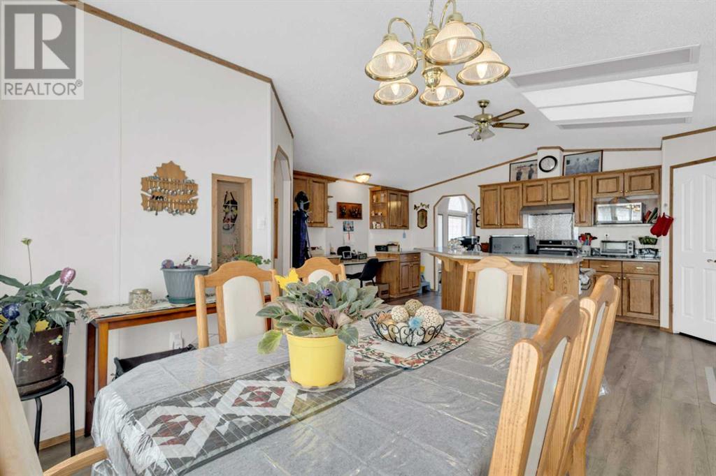 4916 Dorchester Avenue, Red Deer, Alberta  T4R 2Z8 - Photo 12 - A2204773