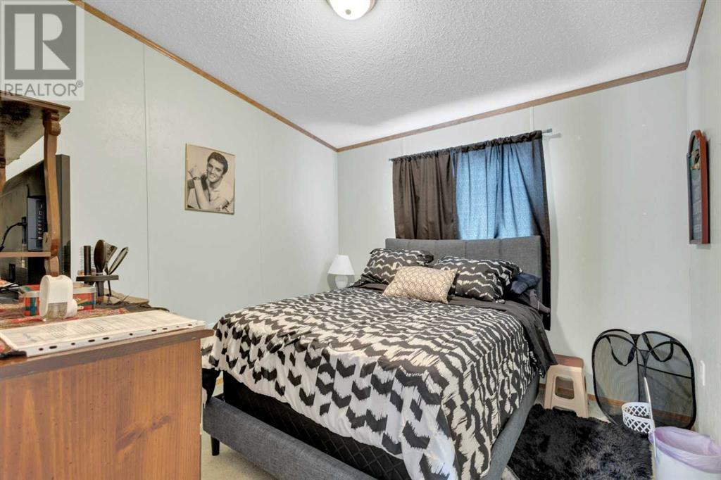 4916 Dorchester Avenue, Red Deer, Alberta  T4R 2Z8 - Photo 25 - A2204773