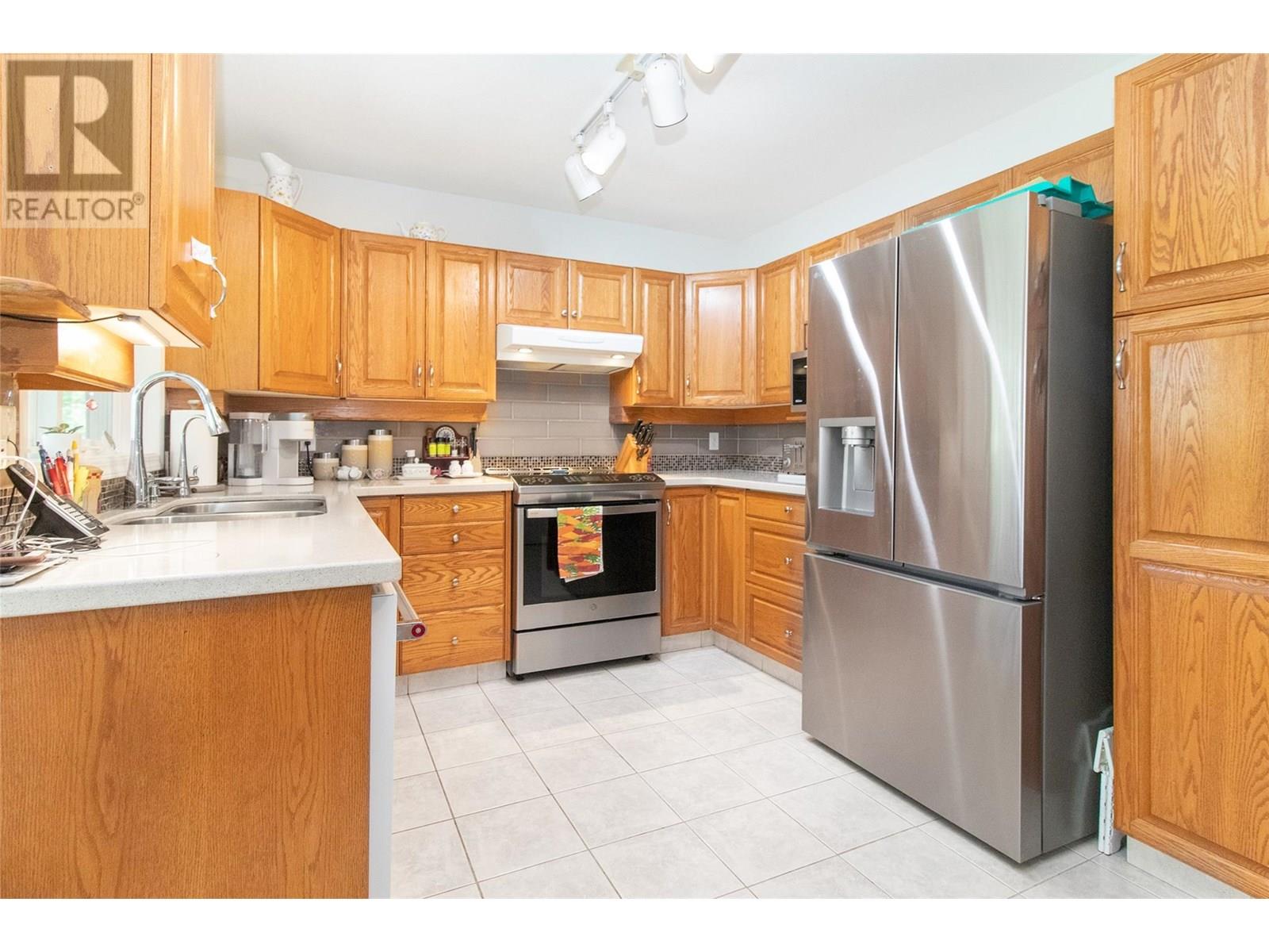 3811 Glen Canyon Drive, West Kelowna, British Columbia  V4T 2P7 - Photo 6 - 10351543