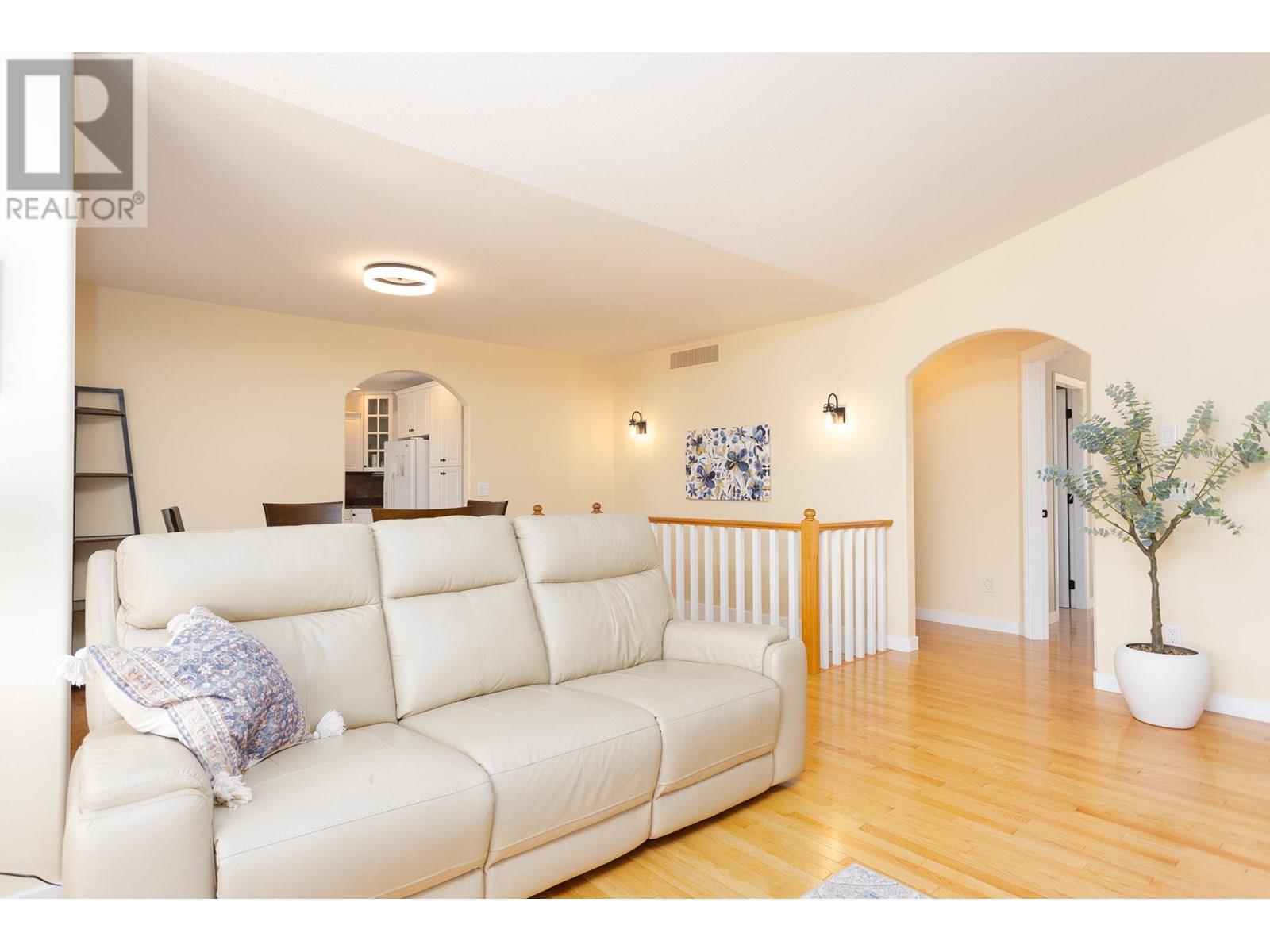 2137 Chilcotin Crescent, Kelowna, British Columbia  V1V 2N9 - Photo 10 - 10351635