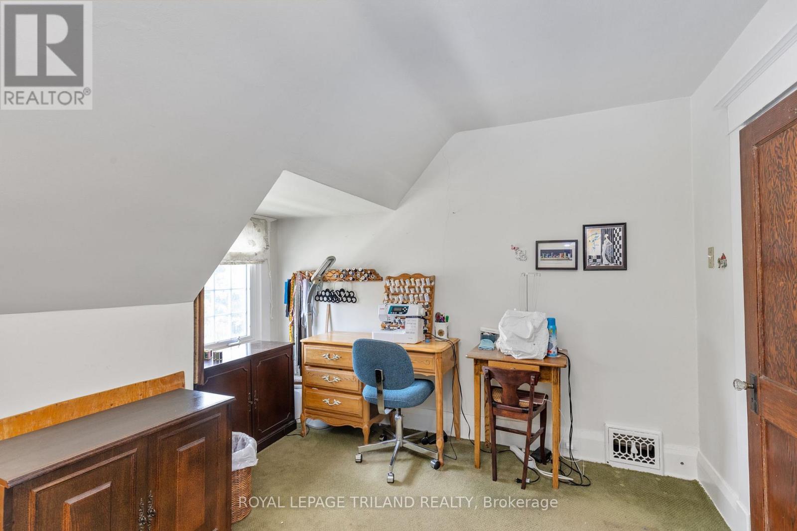 269 Briscoe Street E, London South (South F), Ontario  N6C 1X5 - Photo 22 - X12213077