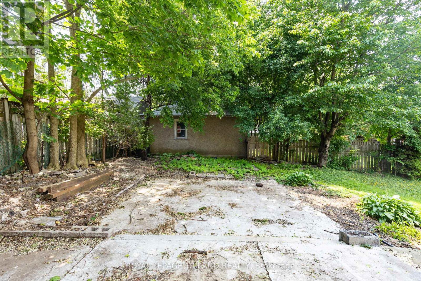 269 Briscoe Street E, London South (South F), Ontario  N6C 1X5 - Photo 31 - X12213077
