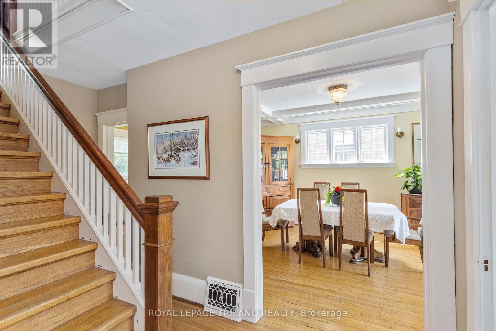 269 Briscoe Street E, London South (South F), Ontario  N6C 1X5 - Photo 9 - X12213077