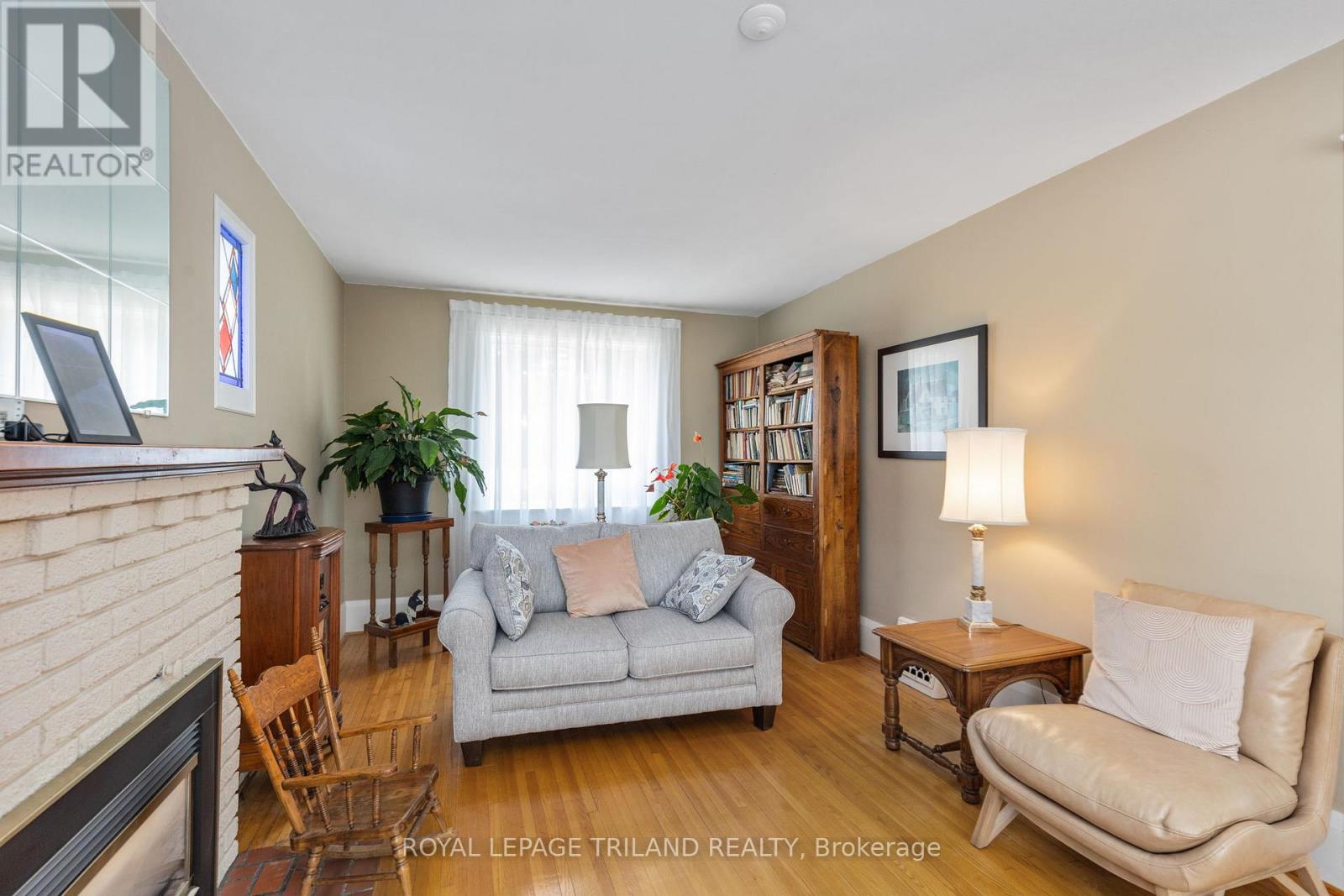 269 Briscoe Street E, London South (South F), Ontario  N6C 1X5 - Photo 11 - X12213077