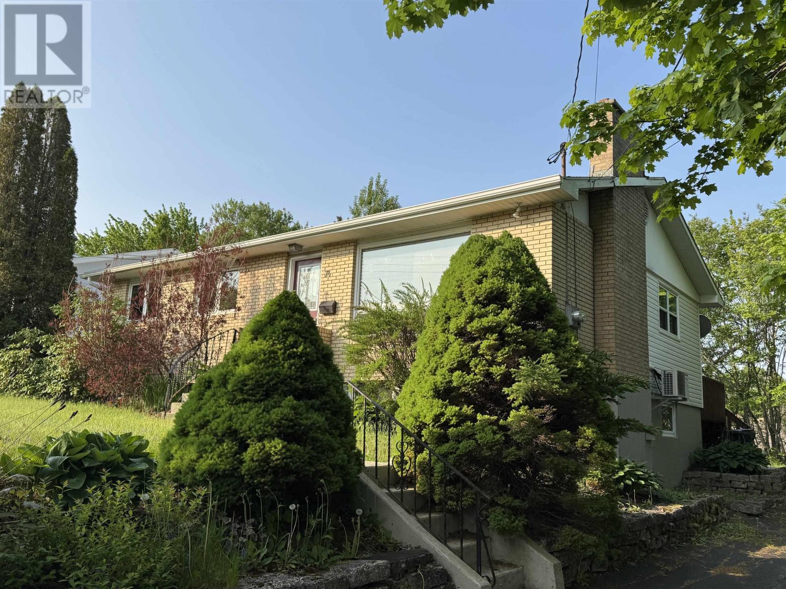 Property at 74 Moxham Drive image 1