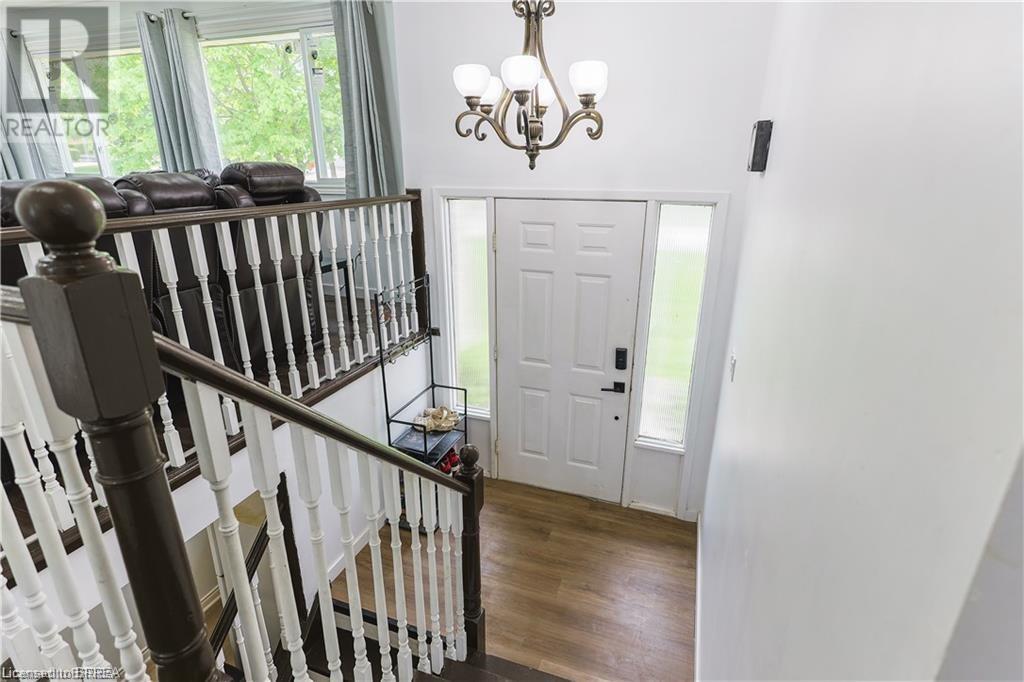 85 High Acres Crescent, Kitchener, Ontario N2N 2S3 - Photo 5 - 40739582