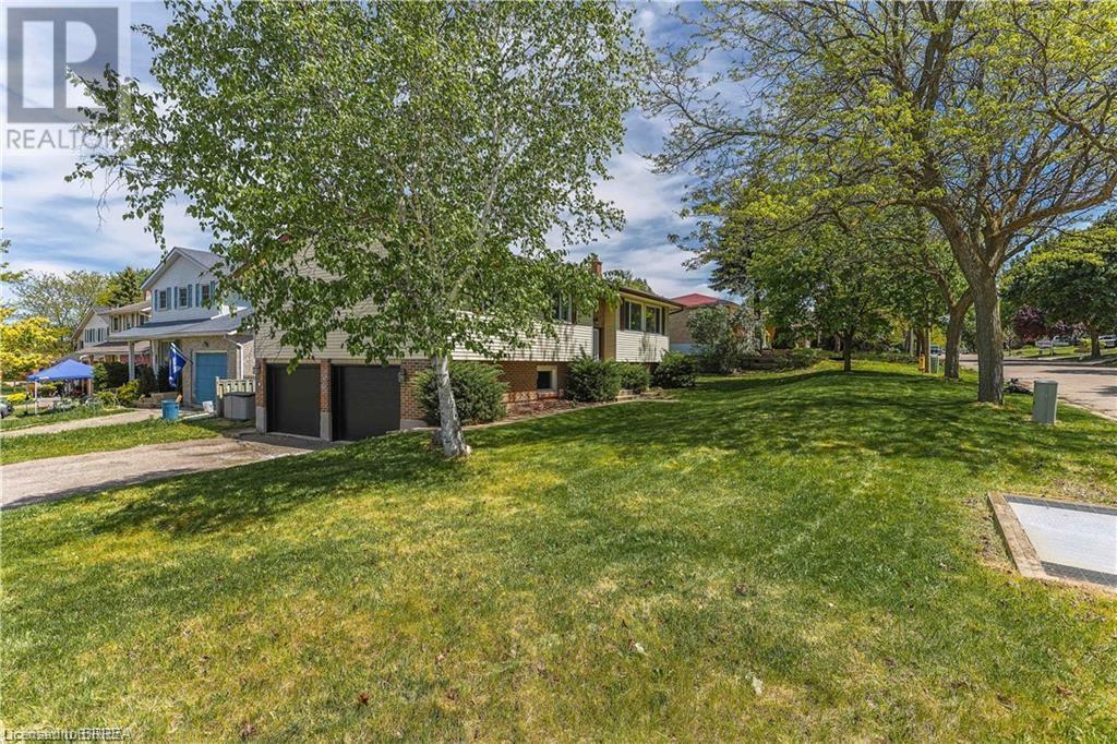 85 High Acres Crescent, Kitchener, Ontario N2N 2S3 - Photo 4 - 40739582