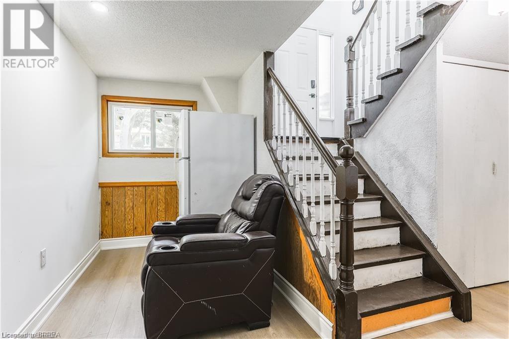 85 High Acres Crescent, Kitchener, Ontario N2N 2S3 - Photo 25 - 40739582