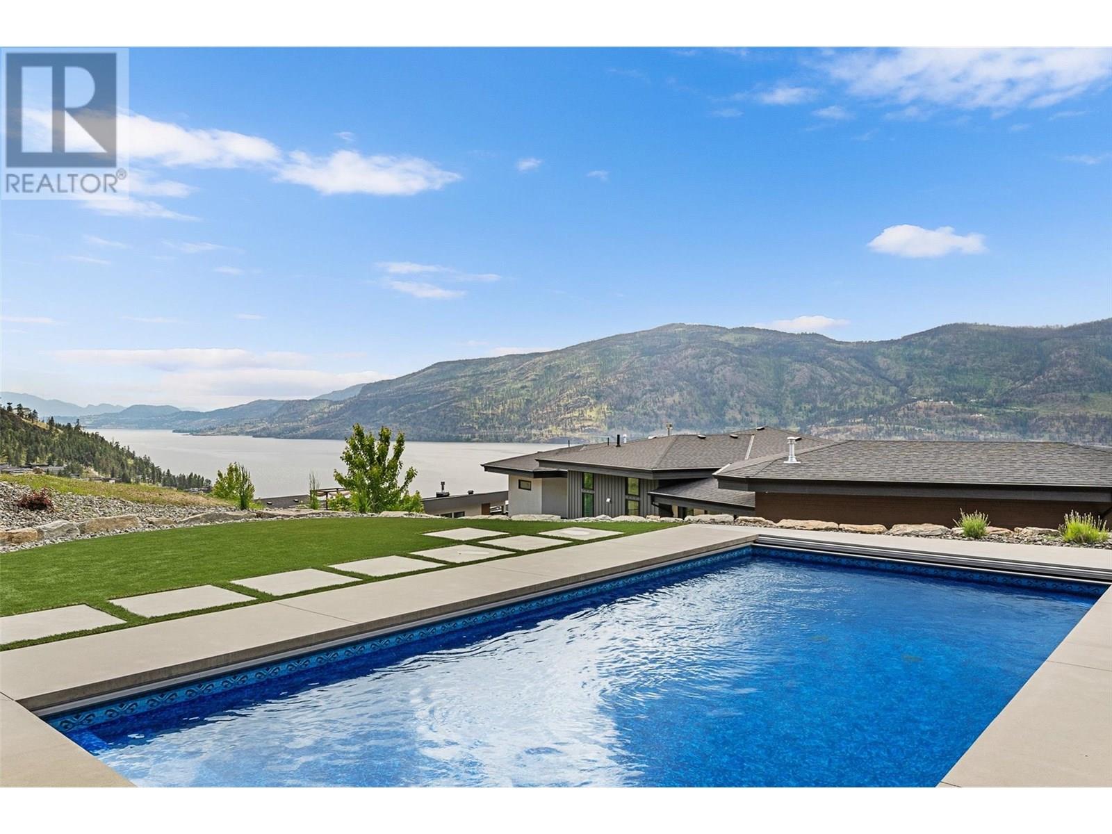 3645 Mckinley Beach Drive, Kelowna, British Columbia  V1V 3G2 - Photo 4 - 10350992