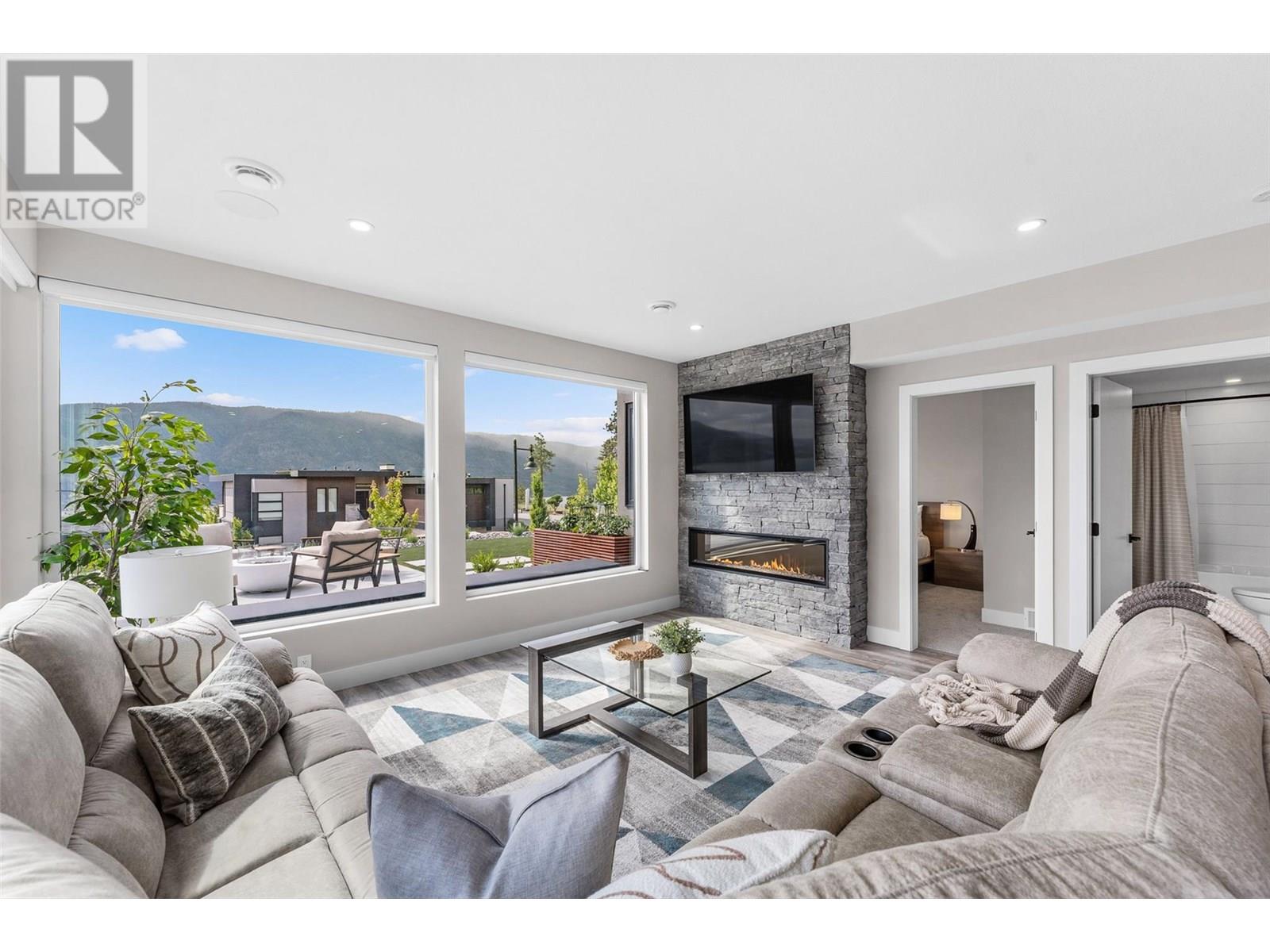 3645 Mckinley Beach Drive, Kelowna, British Columbia  V1V 3G2 - Photo 42 - 10350992