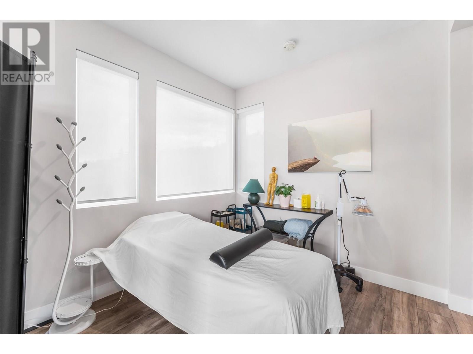 3645 Mckinley Beach Drive, Kelowna, British Columbia  V1V 3G2 - Photo 60 - 10350992