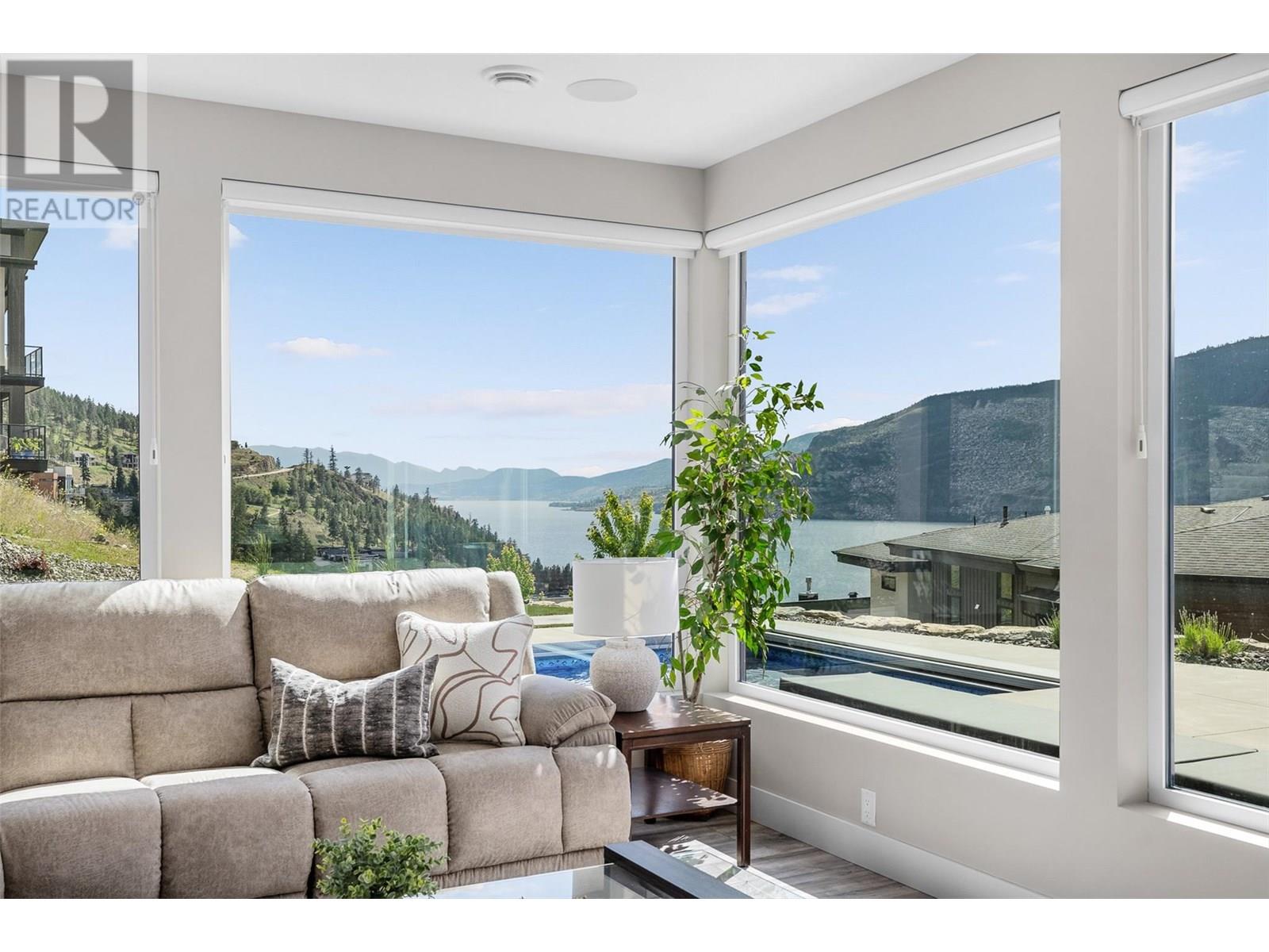 3645 Mckinley Beach Drive, Kelowna, British Columbia  V1V 3G2 - Photo 43 - 10350992