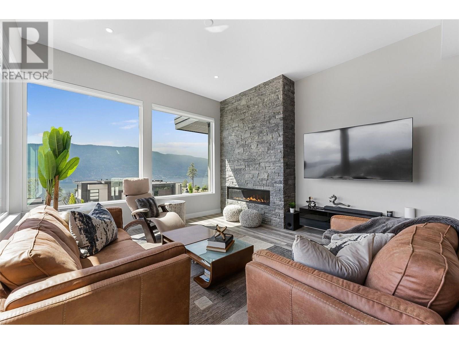 3645 Mckinley Beach Drive, Kelowna, British Columbia  V1V 3G2 - Photo 17 - 10350992