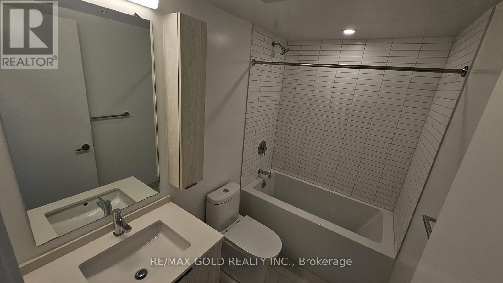 1319 - 86 Dundas Street E, Mississauga (Cooksville), Ontario  L5A 0B1 - Photo 10 - W12214245