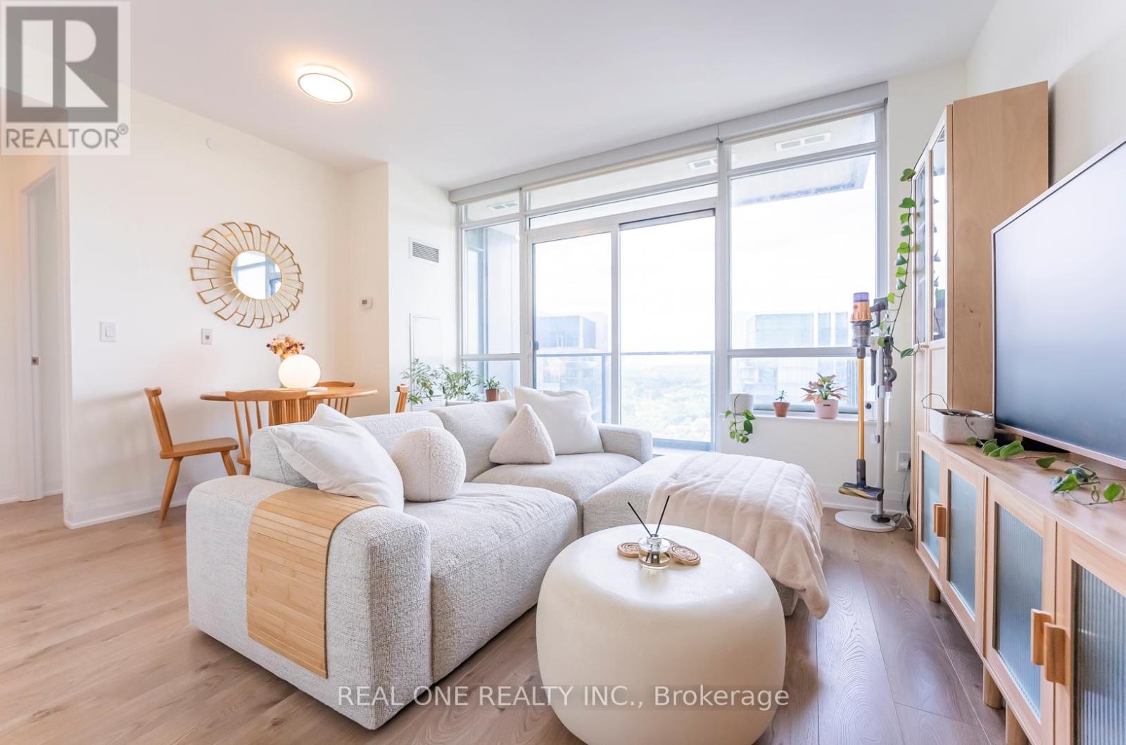 2708 - 36 Park Lawn Road, Toronto (Mimico), Ontario  M8V 0E5 - Photo 10 - W12214273