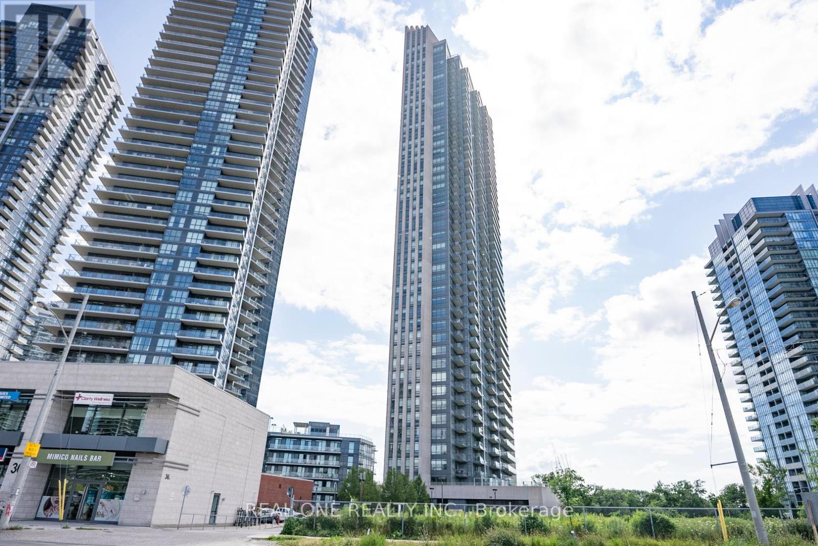 2708 - 36 Park Lawn Road, Toronto (Mimico), Ontario  M8V 0E5 - Photo 2 - W12214273