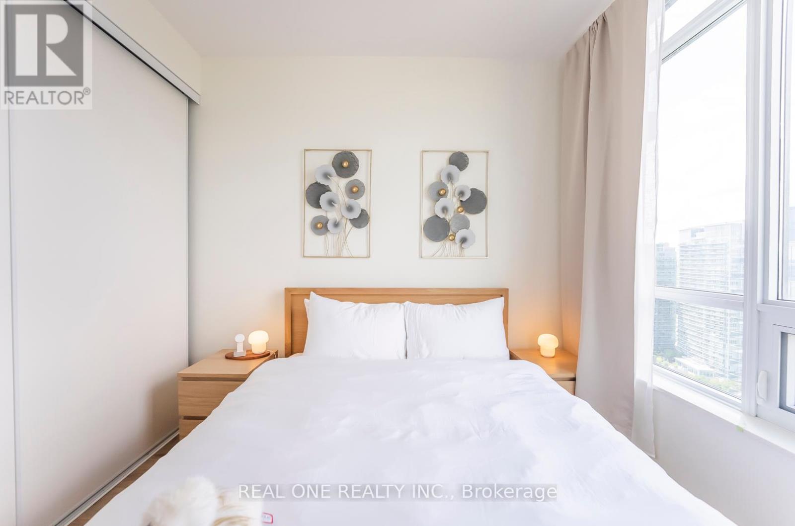 2708 - 36 Park Lawn Road, Toronto (Mimico), Ontario  M8V 0E5 - Photo 20 - W12214273