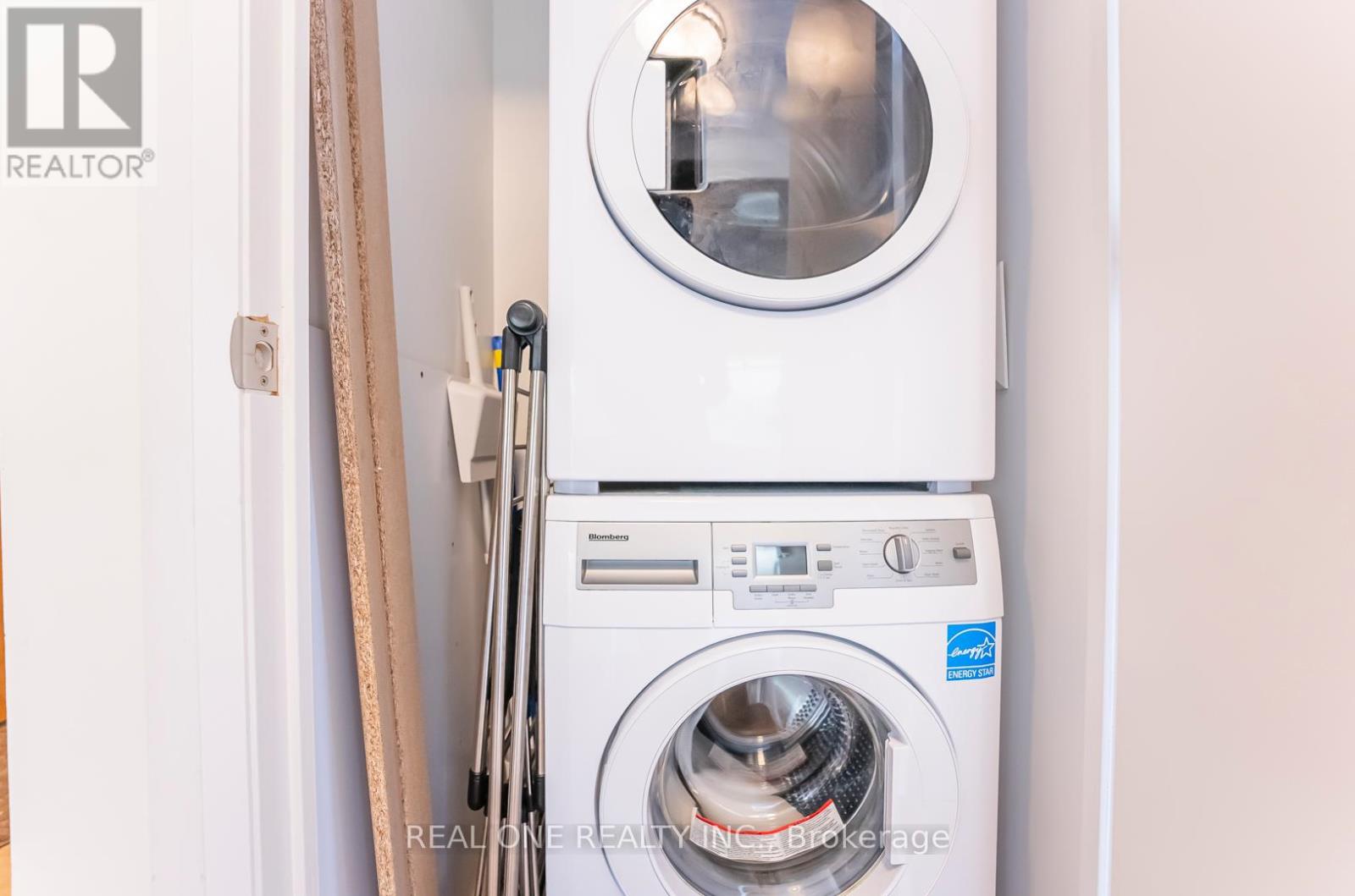 2708 - 36 Park Lawn Road, Toronto (Mimico), Ontario  M8V 0E5 - Photo 26 - W12214273